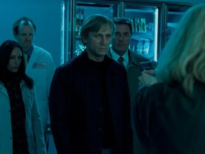 Daniel Craig em Invasores
